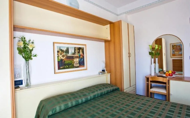 Hotel Condor