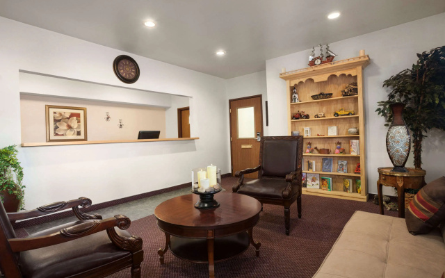 Super 8 By Wyndham Oklahoma City