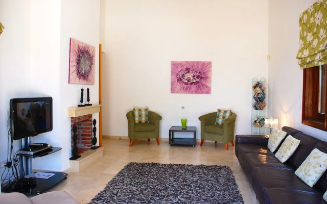 Villa 252 - Galata
