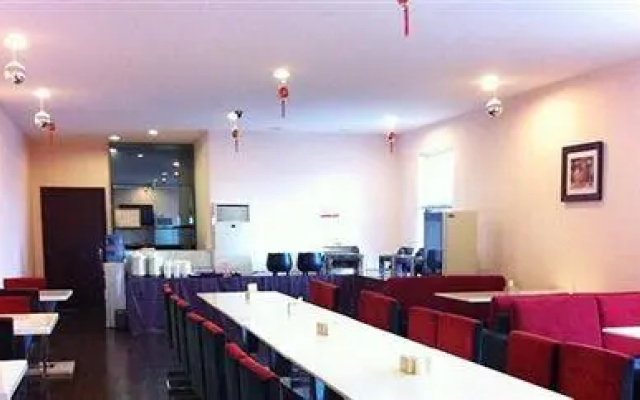 Zhijitang Business Hotel Sanli Manyang