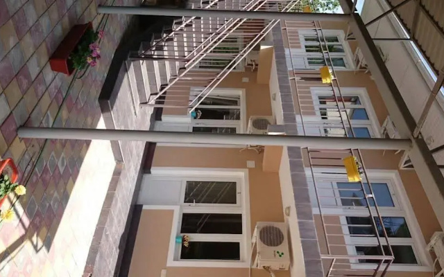 U Kota Guest House