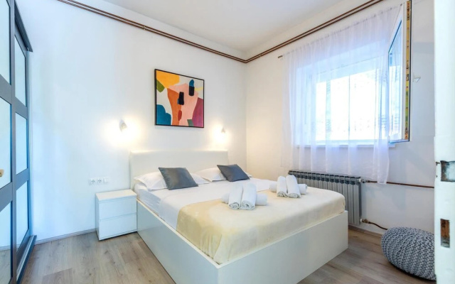 Nice Home in Kastel Stari With Wifi and 1 Bedrooms