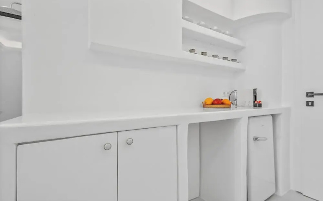 Heart of Mykonos Suites