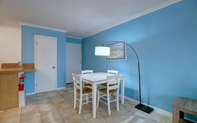 The Codfather 2 Bedroom Condo by Redawning