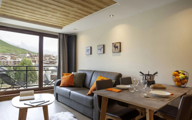 Stylish Apartment Near the Ski-slopes of L'alpe Dhuez