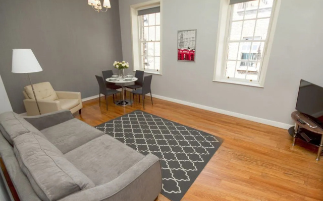 Temple Bar Luxury Apartment
