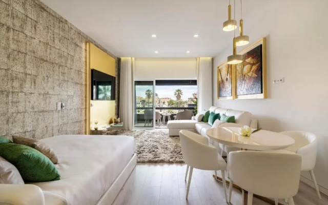 Ocean View Luxury Suite & Terrace Estoril, Cascias