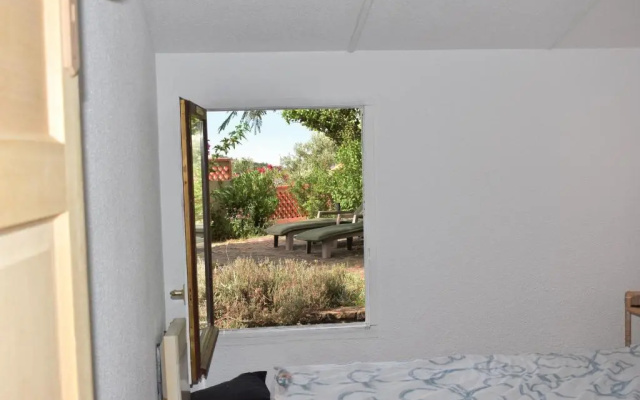 Petit mas au paradis avec piscine pour 6 personnes