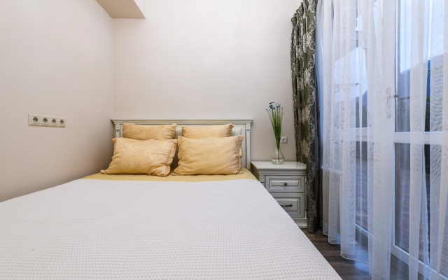 Oplot Apartments
