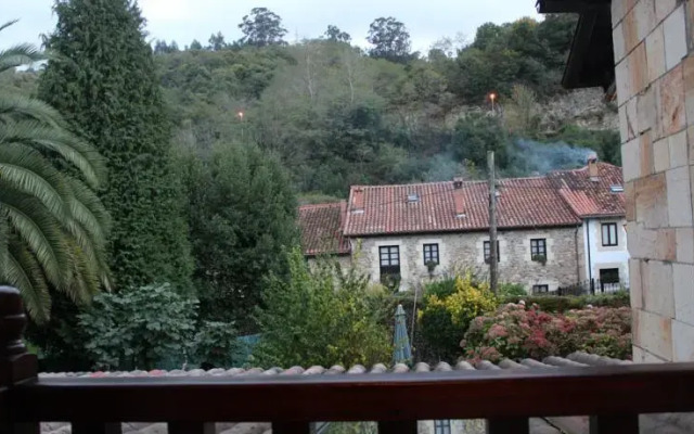 Meson El Pucheru