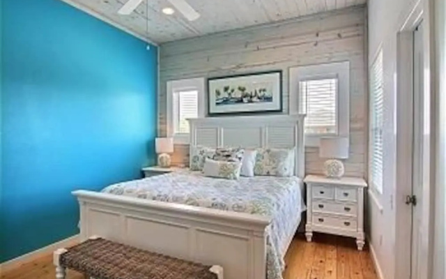 Gnarly Marlin 4 Bedroom Home
