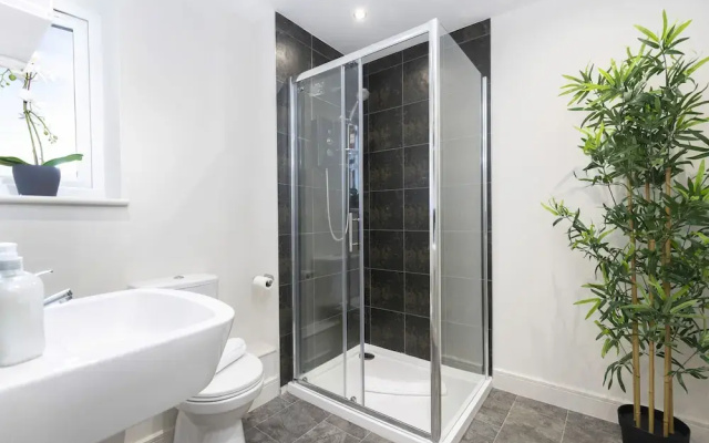 4 Avery Gardens - 1 Bedroom Apartment