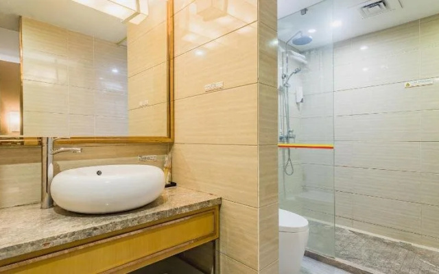 Super 8 Hotel (Guangzhou Railway Station)