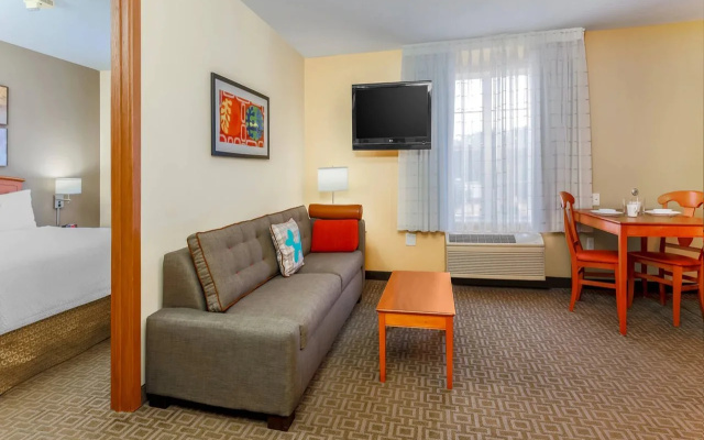 TownePlace Suites by Marriott College Station
