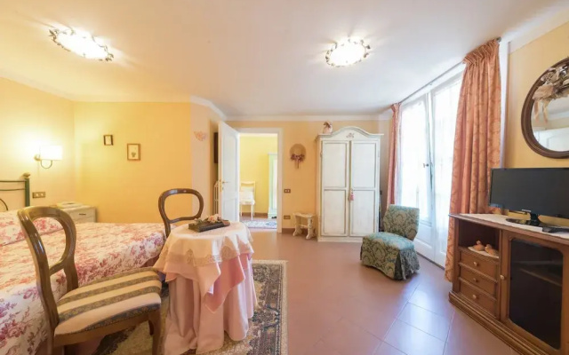 Villa in Tuscany With Pool Near Certaldo