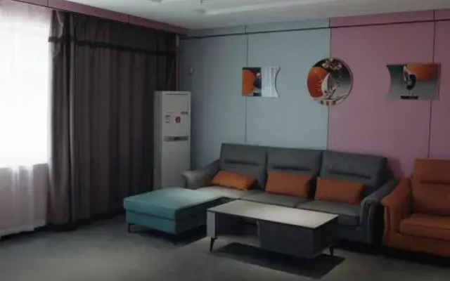 M. Huating Hot Spring Business Hotel