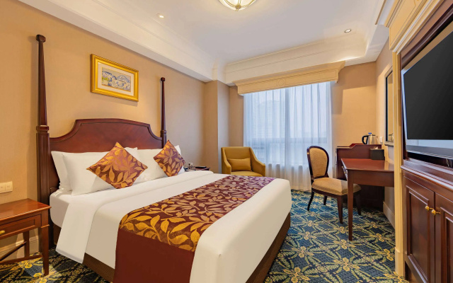 Ramada Yichang Hotel