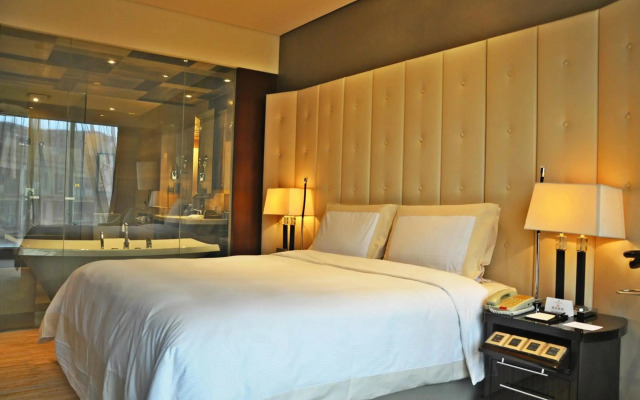 Royal International Hotel