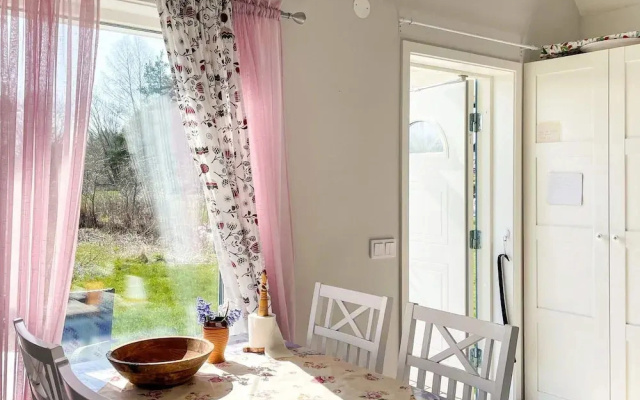 6 Person Holiday Home in Hemse