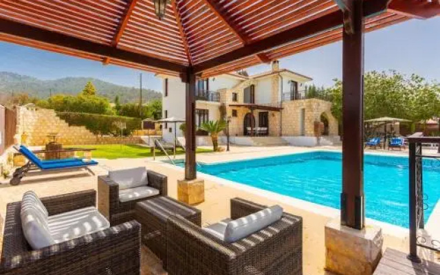 Villa Minoas