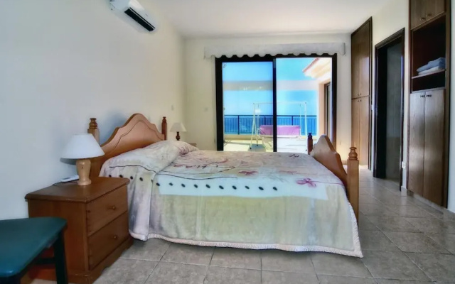 Villa Serena in Pomos