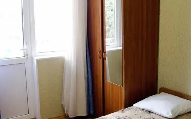 Na Dzerzhinskogo Guest House