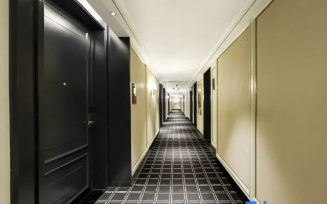 Yanji Baihuo Dalou Xishichang XANA Deluxe Hotel