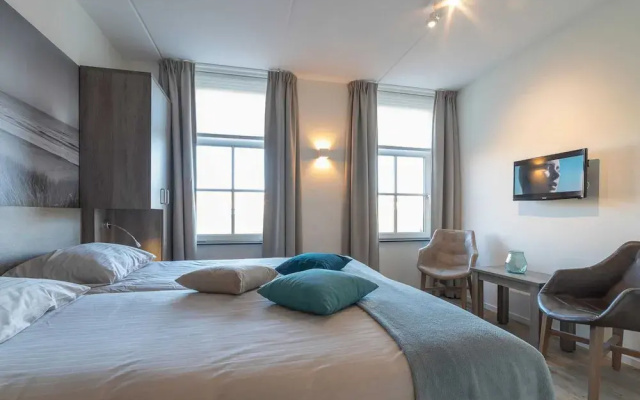 Holiday Home in Colijnsplaat Near Oosterschelde