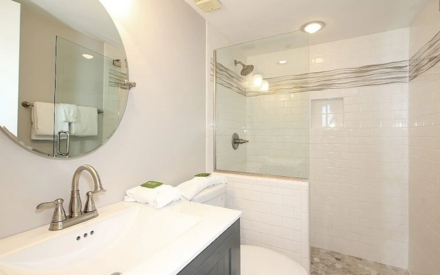 One Seagrove Place - Unit #403