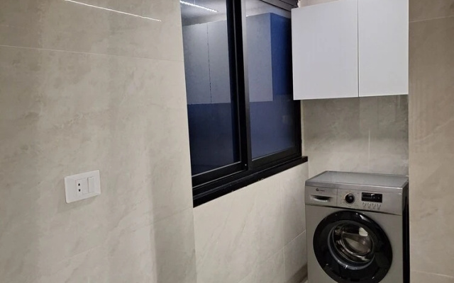 Charming 2-bedroom Apartment in Hamra, Beirut