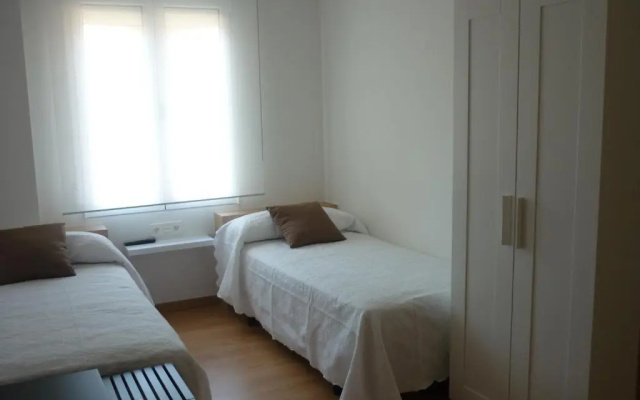Pensión Albergue Puente Ribeira - Hostel