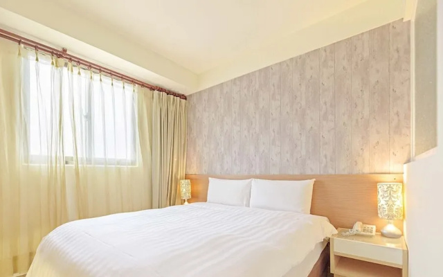 Huaxin Hotel