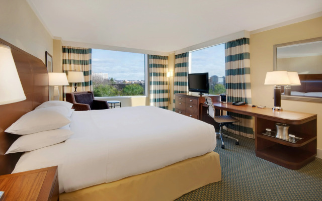 DoubleTree by Hilton Stamford
