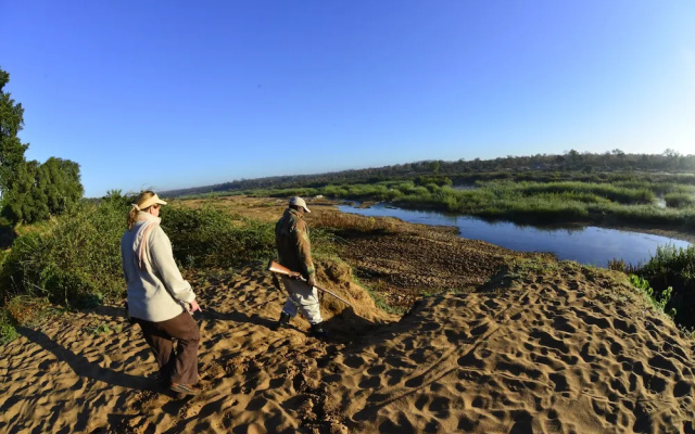 Mtomeni Safari Camp