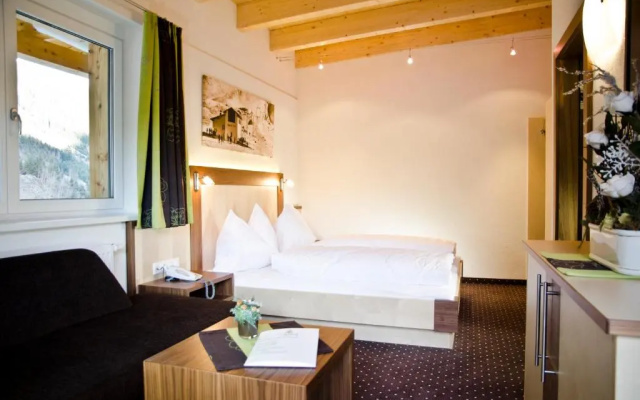 Hotel Tannenhof