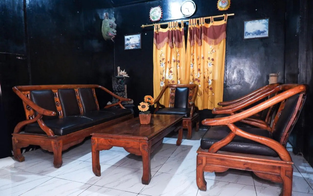 Super OYO 598 Udan Mas Guesthouse& Gallery