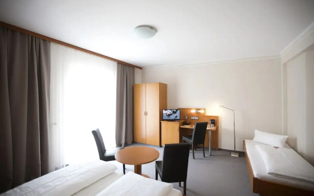 Neumaiers Hirsch Gasthof & Landhotel