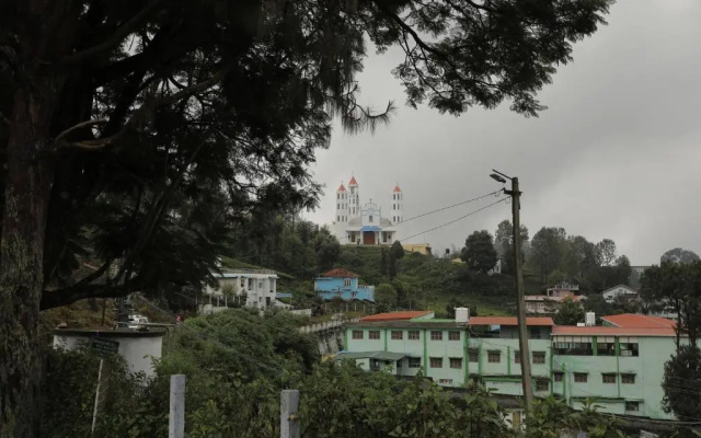 Nilgiris Inn By Lexstays Kotagiri, Ooty