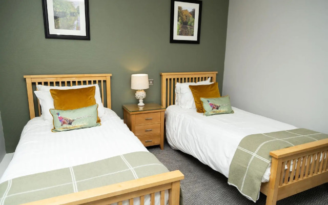 Rufford Arms Hotel