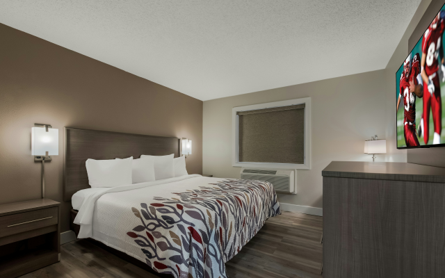 Red Roof Inn & Suites Vineland - Buena