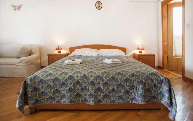 Apartments Cademia