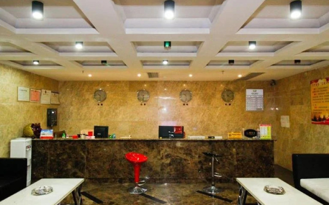 Leyi Inn