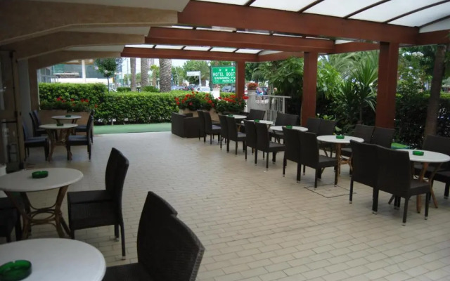 Hotel Boston