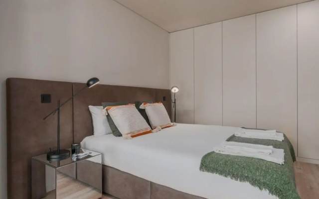 City Luxury Apartment, Downtown Porto near Metro