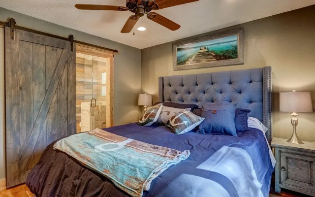 Willow's Hideaway - Pet Friendly Cozy Cabin!