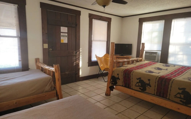 The Vaquero Motel