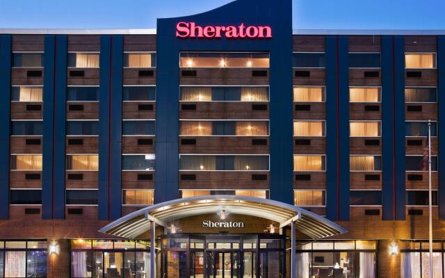 Отель Sheraton at the Falls США, Ниагара-Фолс - отзывы, цены и фото номеров - забронировать отель Sheraton at the Falls онлайн вид на фасад