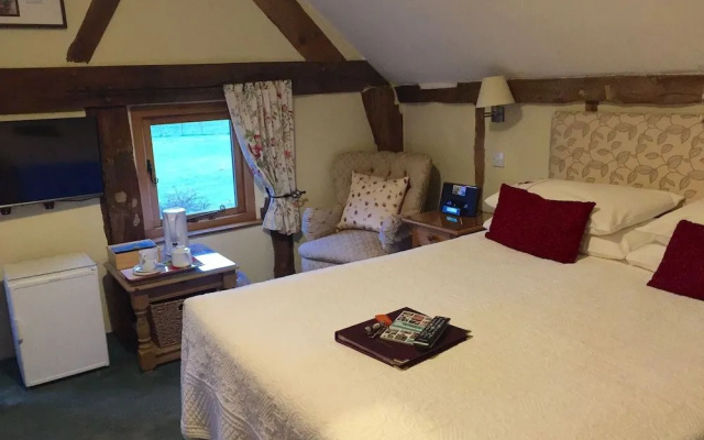 Lowe Farm - Bed & Breakfast Leominster