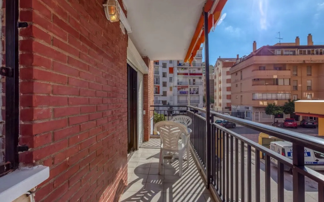 Lovely Apartment in Fuengirola With Private Swimming Pool