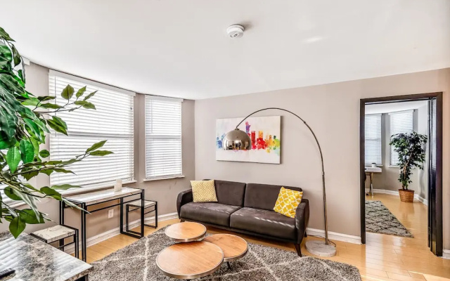 Rittenhouse Square 2BR Apartment